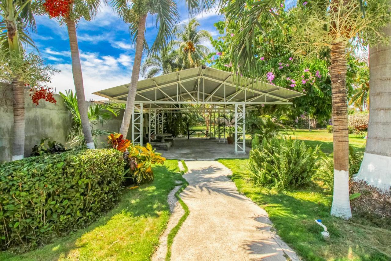 Villas Palmas Del Mar Puntarenas Exterior photo