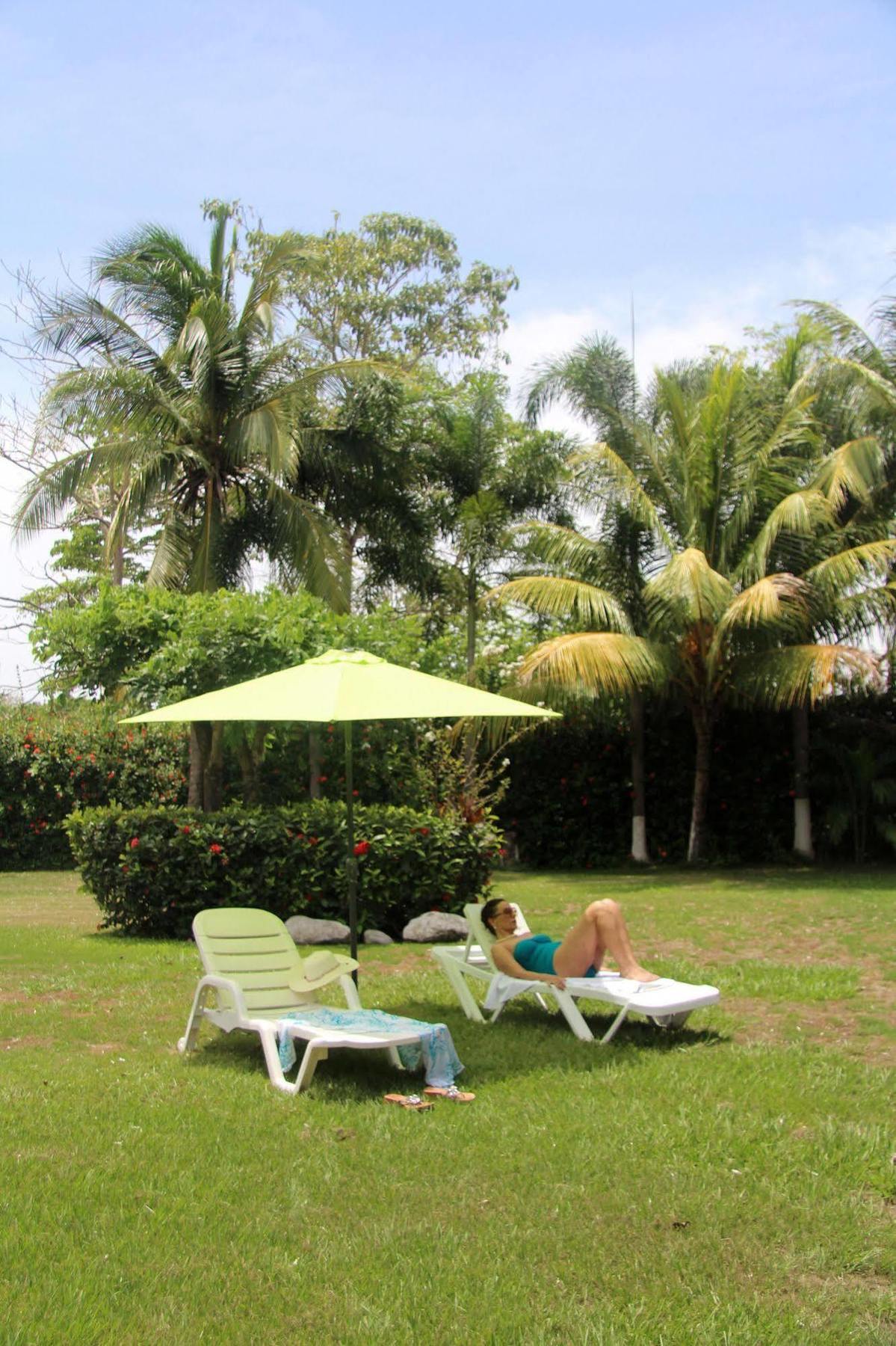 Villas Palmas Del Mar Puntarenas Exterior photo